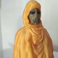 KING IN YELLOW - Thumbnail 3