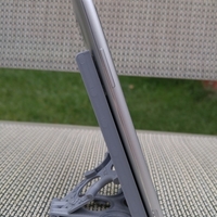 CanStandYa Model B Mobile Phone Stand and Hanger - Thumbnail 5