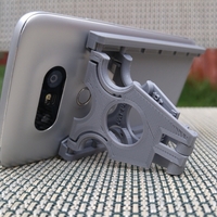 CanStandYa Model B Mobile Phone Stand and Hanger - Thumbnail 12