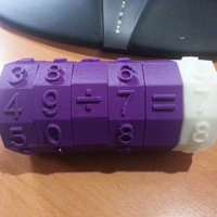 Math Spinner Toy - Thumbnail 4