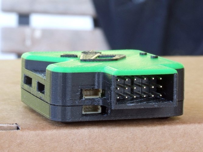 OP Revolution box - vertical antenna - angled servo pins (lid on 3D Print 36488
