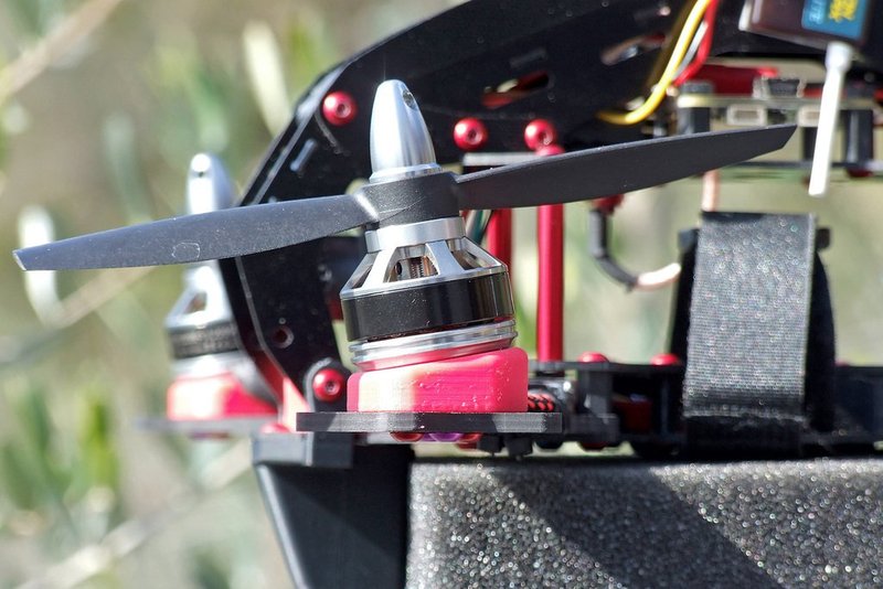 Atas Defiance 265 - 10° motor tilter