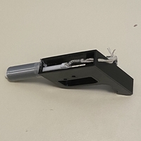 Ball launcher with hand and finger rest - Thumbnail 2