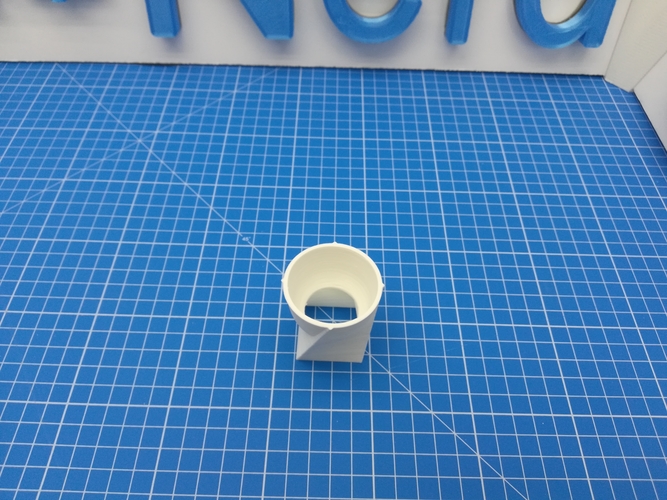 Twisted Egg Cup 3D Print 370108