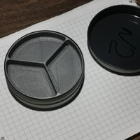 Simple two-stage stacked divider for pellets cans - Thumbnail 3