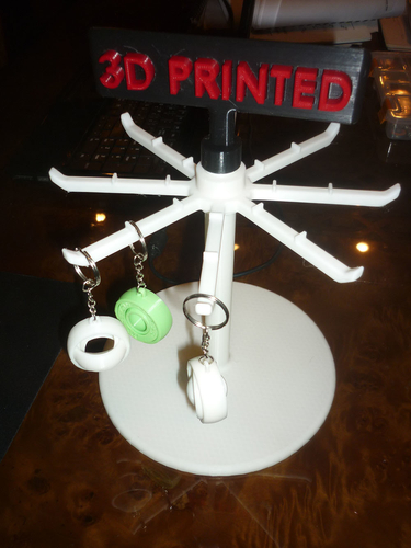 Rotating Stand for keychains 3D Print 370561