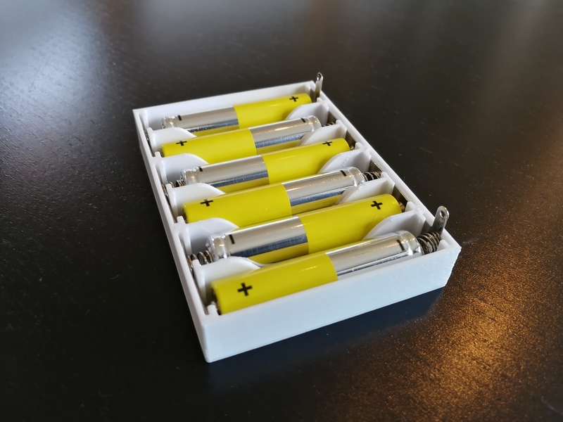 Battery Case for 6X AAA batteries