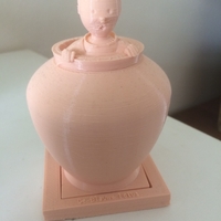 Tintin in Vase - Thumbnail 1