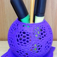 Pen holder for Predator style Voronoi - Thumbnail 4