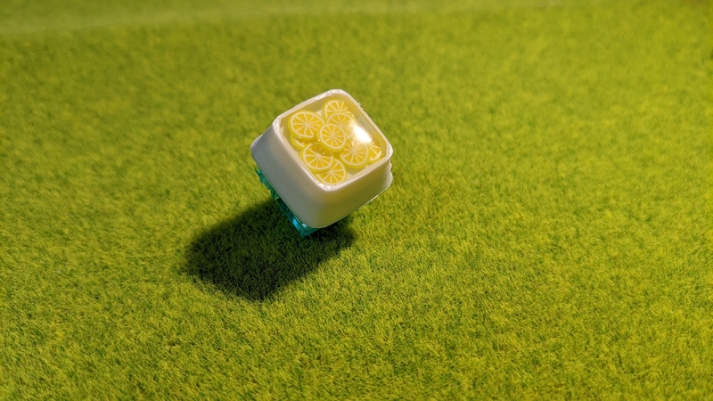 Dish of resin keycap V2