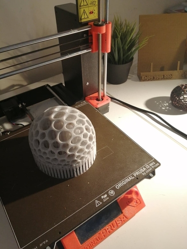 Voronoi lamp 3D Print 382482