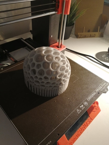 Voronoi lamp 3D Print 382483