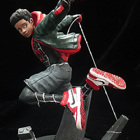 MILES MORALES SPIDERMAN INTO THE SPIDERVERSE - Thumbnail 2