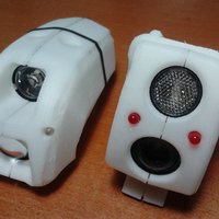 Solar Charged Intelligent LED Bike Light - Thumbnail 7