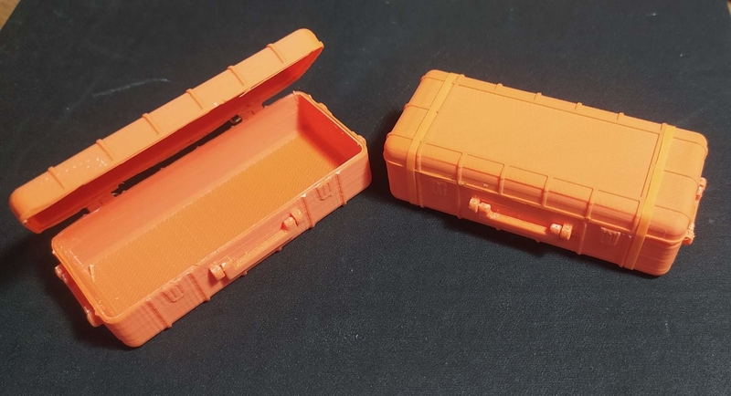 Travel box 1/10 scale accessory