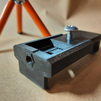 Phone holder for tripods - Thumbnail 3