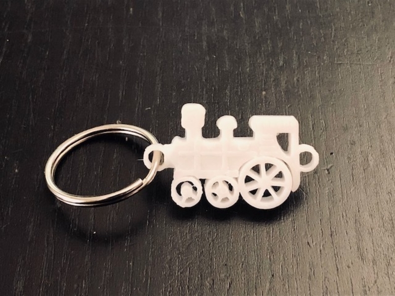 TRAIN KEYCHAIN