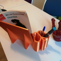 PEN HOLDER AND BOOK HOLDER - Thumbnail 1