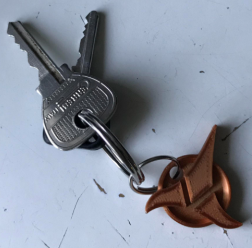 Klingon insignia keychain attachment