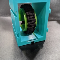 Watch Display - Thumbnail 3