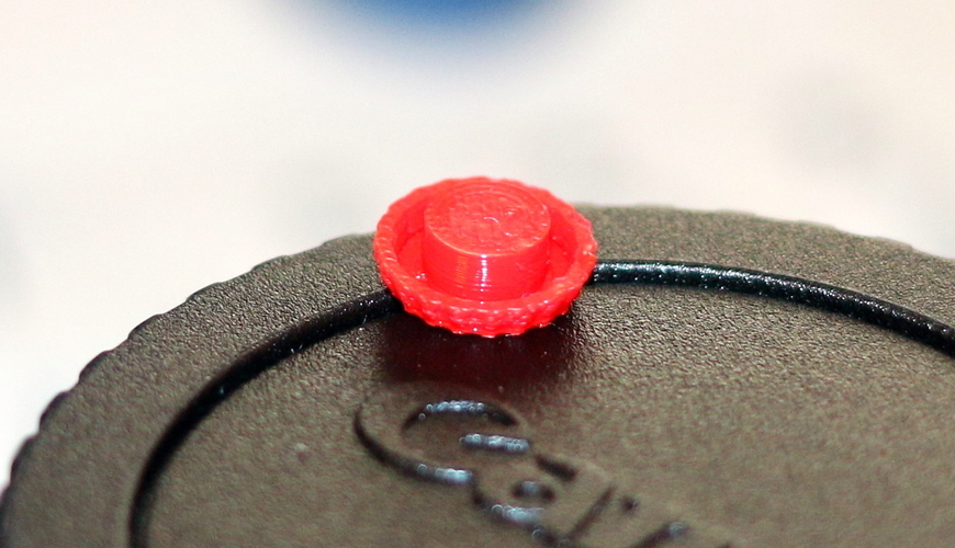 Miniature Bottle and cap 3D Print 391703