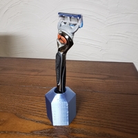 Lug Nut Razor Holder - Thumbnail 3