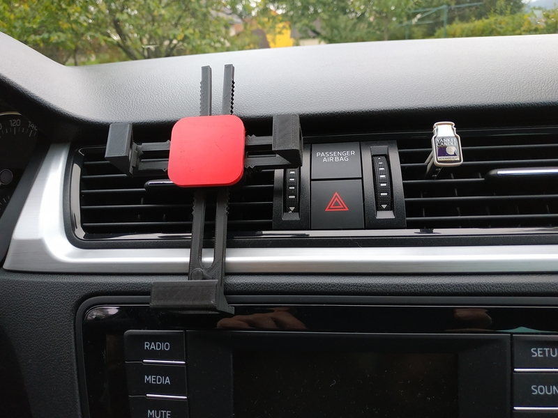 ADJUSTABLE MOBILE CAR HOLDER