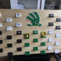 Car brand - logo - Thumbnail 1