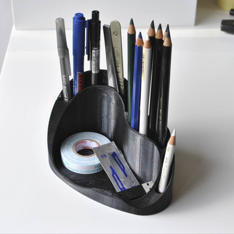 Ripple desk organiser