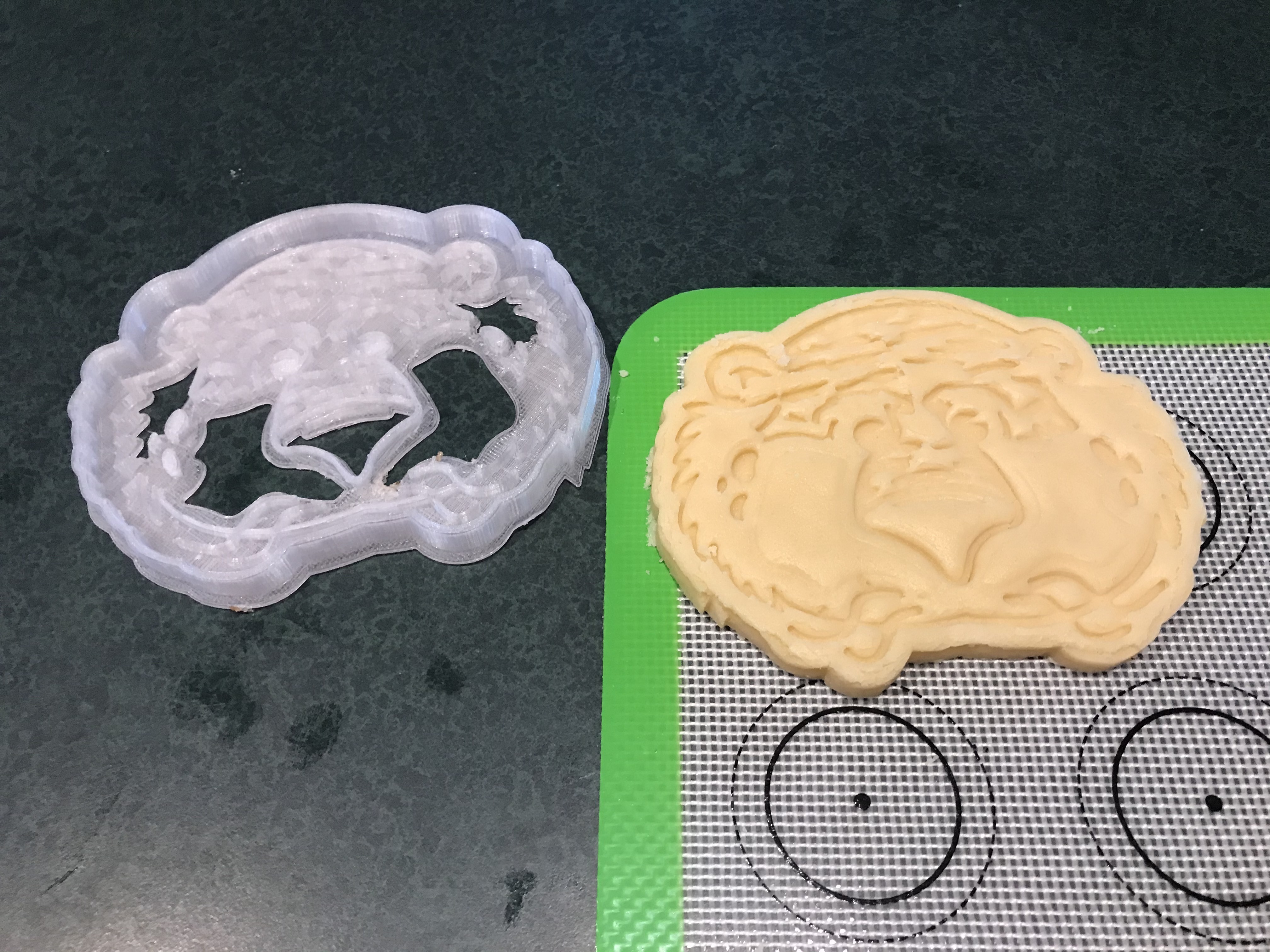 3D Printed Cookie Cutter Cartoon Tiger Head by Auind93