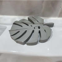Monstera leaf soap dish - Thumbnail 3