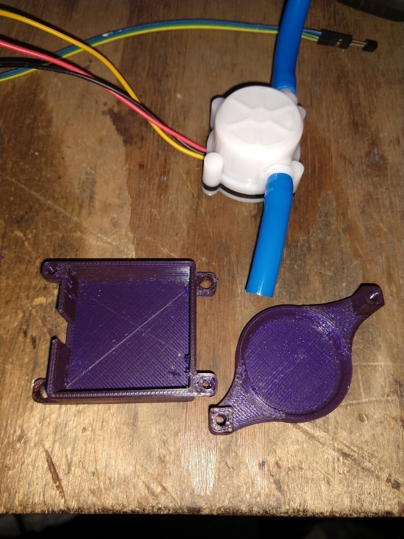 SUJETADOIR DE CAUDALIMETRO DE ARDUINO