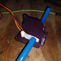 SUJETADOIR DE CAUDALIMETRO DE ARDUINO - Thumbnail 2