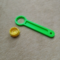 Öffner für farbige SodaStrem Kappen V2 (bottle Opener) - Thumbnail 1