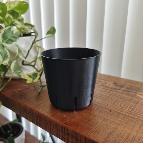 10 cm Plant Nursery Pot with side slit 3D Print 401276
