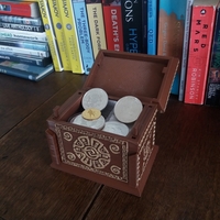 Inca-style treasure Box w/ lock - Thumbnail 2