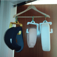 Nick Pillow Holder - Thumbnail 1