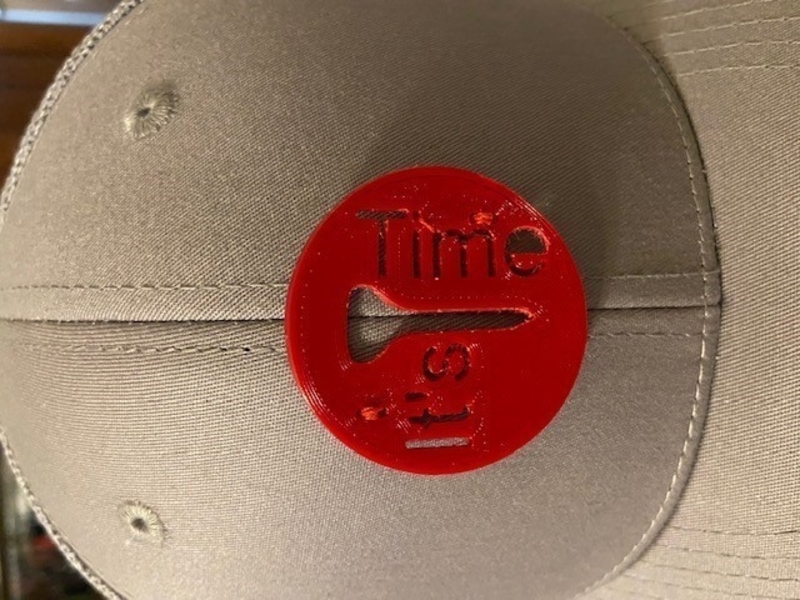 hat golf badge