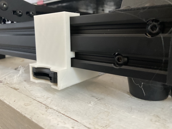 SD Card Reader Bracket for V-Slot 2020 linear rail design