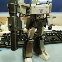 Small ​MP-36 Megatron (Feet Add-on) 3D Printing 405928