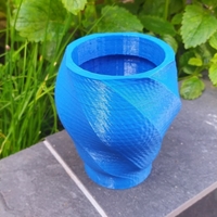 Flower Pot twisted octogone / Pot de fleur octogone tordu - Thumbnail 2
