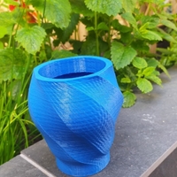 Flower Pot twisted octogone / Pot de fleur octogone tordu - Thumbnail 4