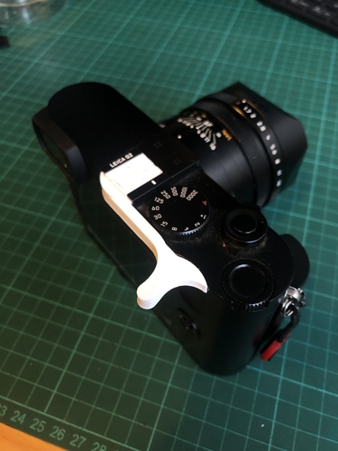 Leica Q or Q2 Thumb Grip Shoe Camera Accessory 3D Print 406188