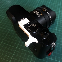 Small Leica Q or Q2 Thumb Grip Shoe Camera Accessory 3D Printing 406188