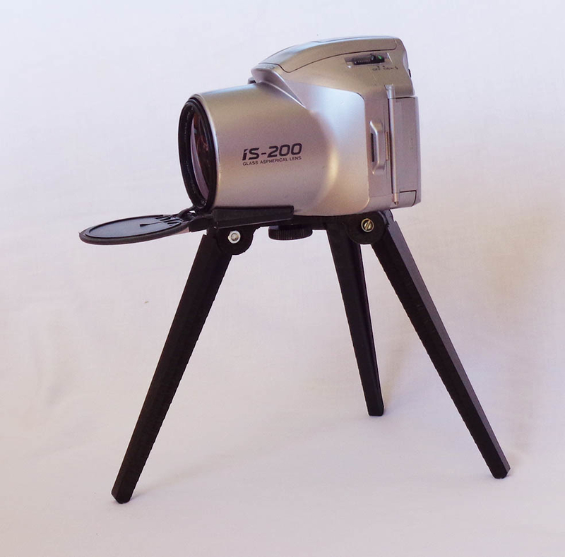 Simple photo tripod