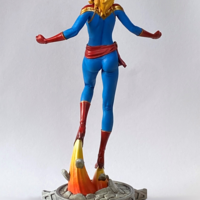 Captain Marvel 6th Scale Figurine/Statue (Main) - Thumbnail 5