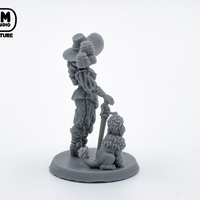 Lady with dog - Thumbnail 2