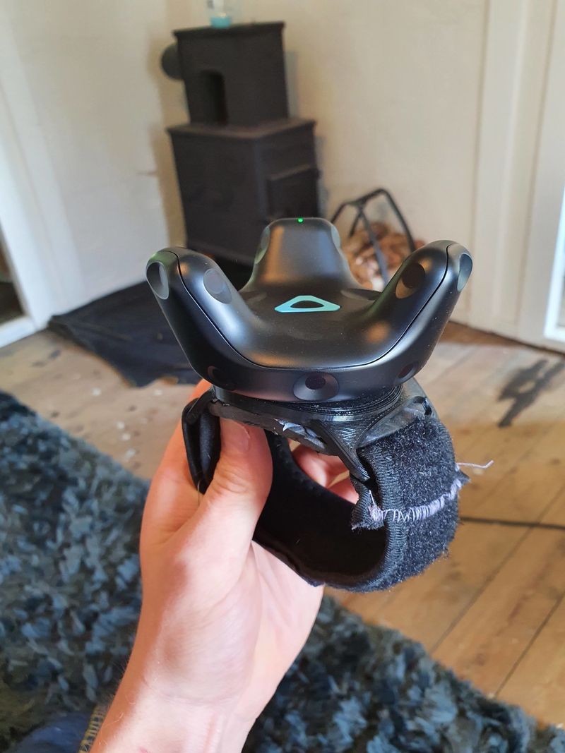 VR Tracker Mount