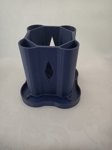 UNIQUE TOOTH BRUSH AND TOOTH PASTE HOLDER WITH DRIP TRAY 3D Print 417344