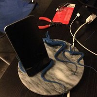 iPhone 6 Plus Tentacle Stand - Thumbnail 3